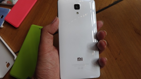 Xiaomi Mi4 Back