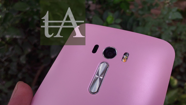 Asus ZenFone Selfie Rear Camera