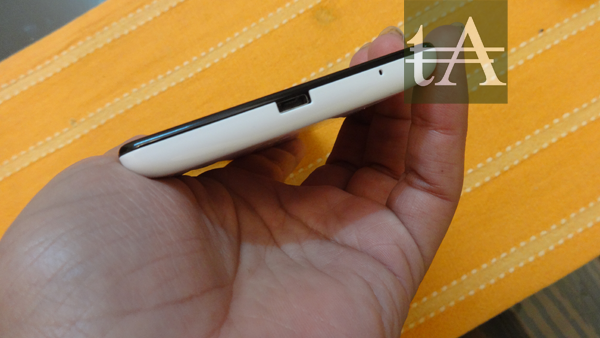 Xiaomi-Redmi-Note-4G-Micro-USB-Slot