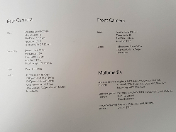 OnePlus 5T Box Leak Specs