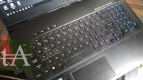ASUS ROG Zephyrus M GM501 Keyboard